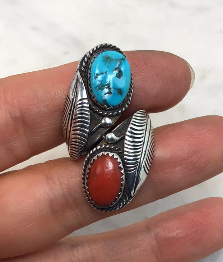 Vintage Sterling Silver Navajo Signed NT Turquoise Coral Ring Size