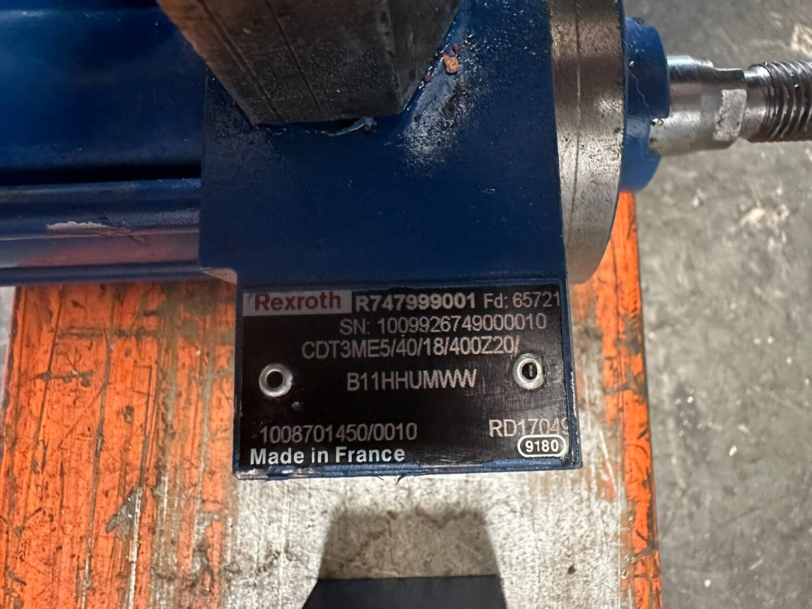 Foto 2 di 2