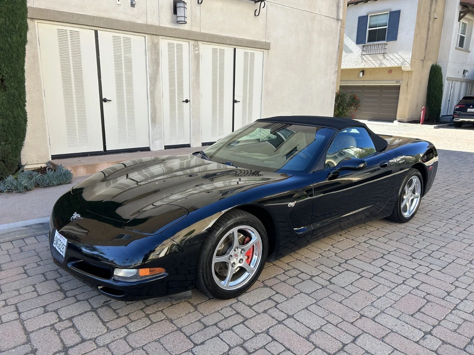 2003 Chevrolet Corvette  - Image 4 of 4