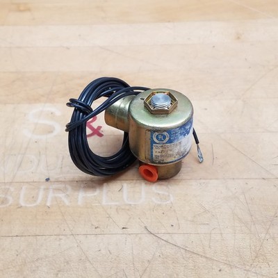 Honeywell C2D1710C Solenoid Valve, 90 PSI, 240/220V, 60/50HZ, 1/8'' NPT - USED