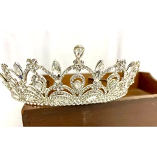 Clear Rhinestone Silver Tone Metal Tiara Crown Comb NEW Bridal Hair Accessories
