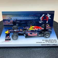 Minichamps Red Bull F1 Rb7 N 1 Japan Gp Sebastian Vettel 2011 World Champion 1:43 413110301
