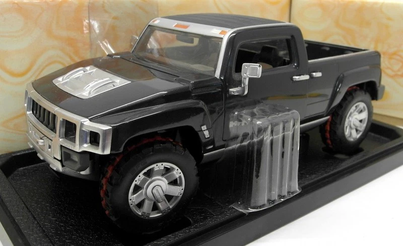 Hot Wheels 1/18 Scale Diecast G7221 Hummer H3T Pick-up Black Model Car - Image 2 of 4