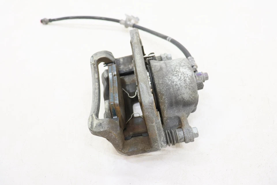 KIA SORENTO 2016-2020 conjunto de pinza de freno de disco delantera izquierda OEM 58110C6000 Foto 3 de 4