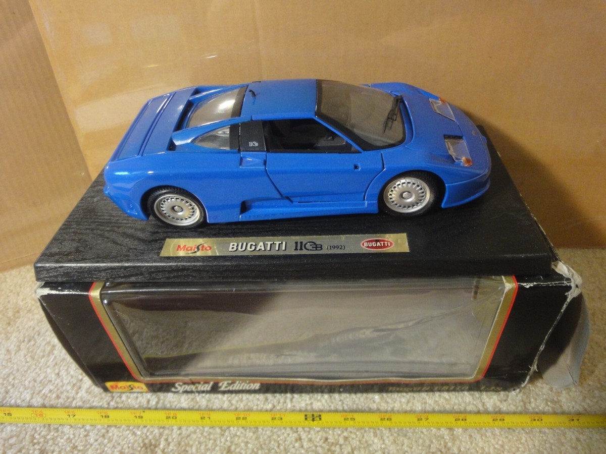 Maisto 1992 Bugatti EB110 supercar, 1/18 diecast model car