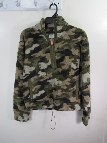 New No Boundaries Plush Pullover AOP Size XS 02 Green Camo Zipper  Pockets - Afbeelding 1 van 6