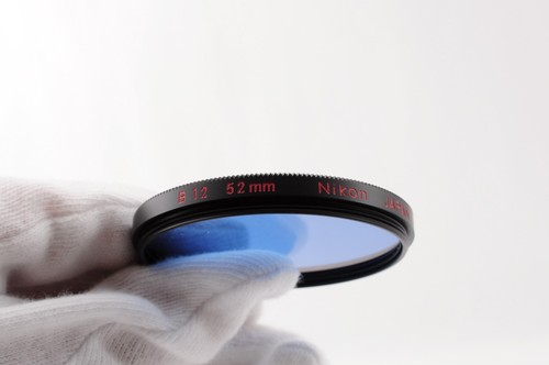MINT Nikon 52mm B12 Blue Camera Lens Filter w/Case Box From Japan - Picture 4 of 8