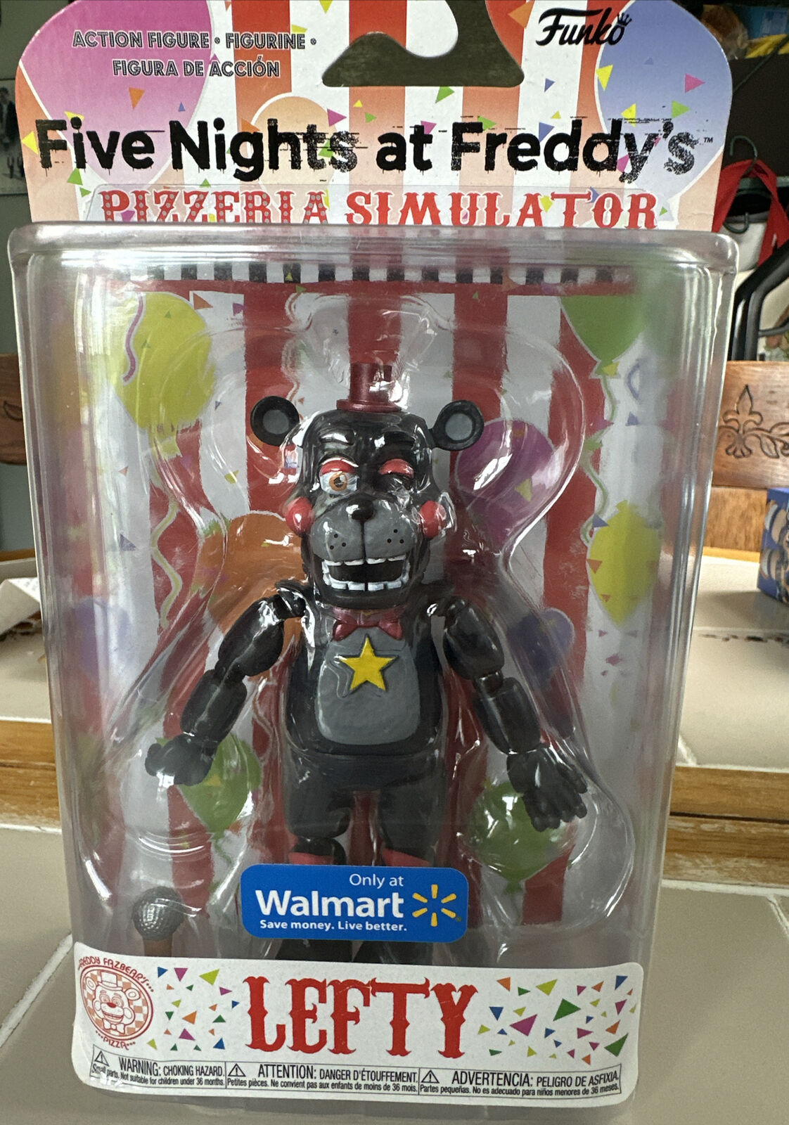  Five Nights at Freddy's Pizza Simulator - Lefty Collectible  Figure : Toys & Games