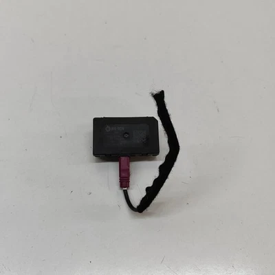 RENAULT AUSTRAL HHN Telefonantenne 282124407R 1.2 Hybrid 146kW 2025 32054287 - Bild 1 von 4