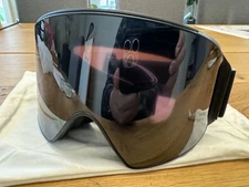 Burton Anon M4 Ski Snowboard Goggle Low Bridge Fit With Sunny Onyx Lens