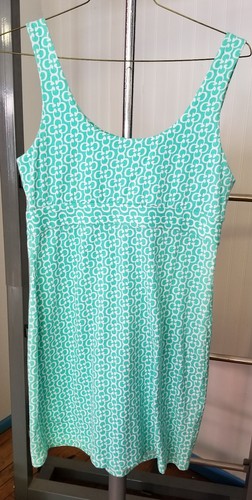 Skirtin Around Knit Dress Front Turquoise White Quatrefoil Print Sz 10 MSRP $176 - Picture 4 of 4