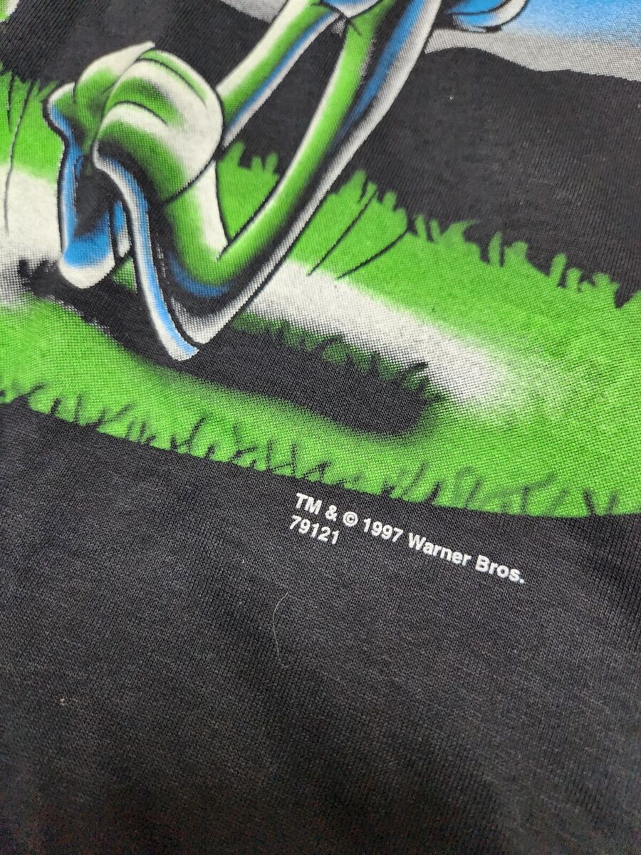 NWT Vtg 90s Looney Tunes Taz & Bugs Bunny Alien Face T-Shirt NWT Vtg 90s Looney Tunes Taz & Bugs Bunny Alien Face T-Shirt