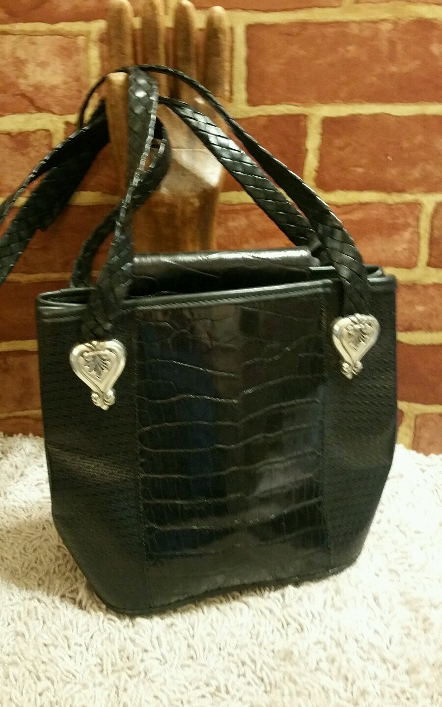 Picture 2 of 7
