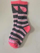 Tennessee Titans Crew Socks Men’s Med Women’s 6-11  Free S/H High Quality(F9)