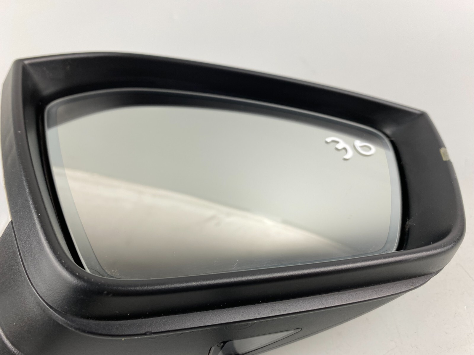 Skoda Superb B8 Front Right Side Exterior Wing Mirror 3V0857934 14  