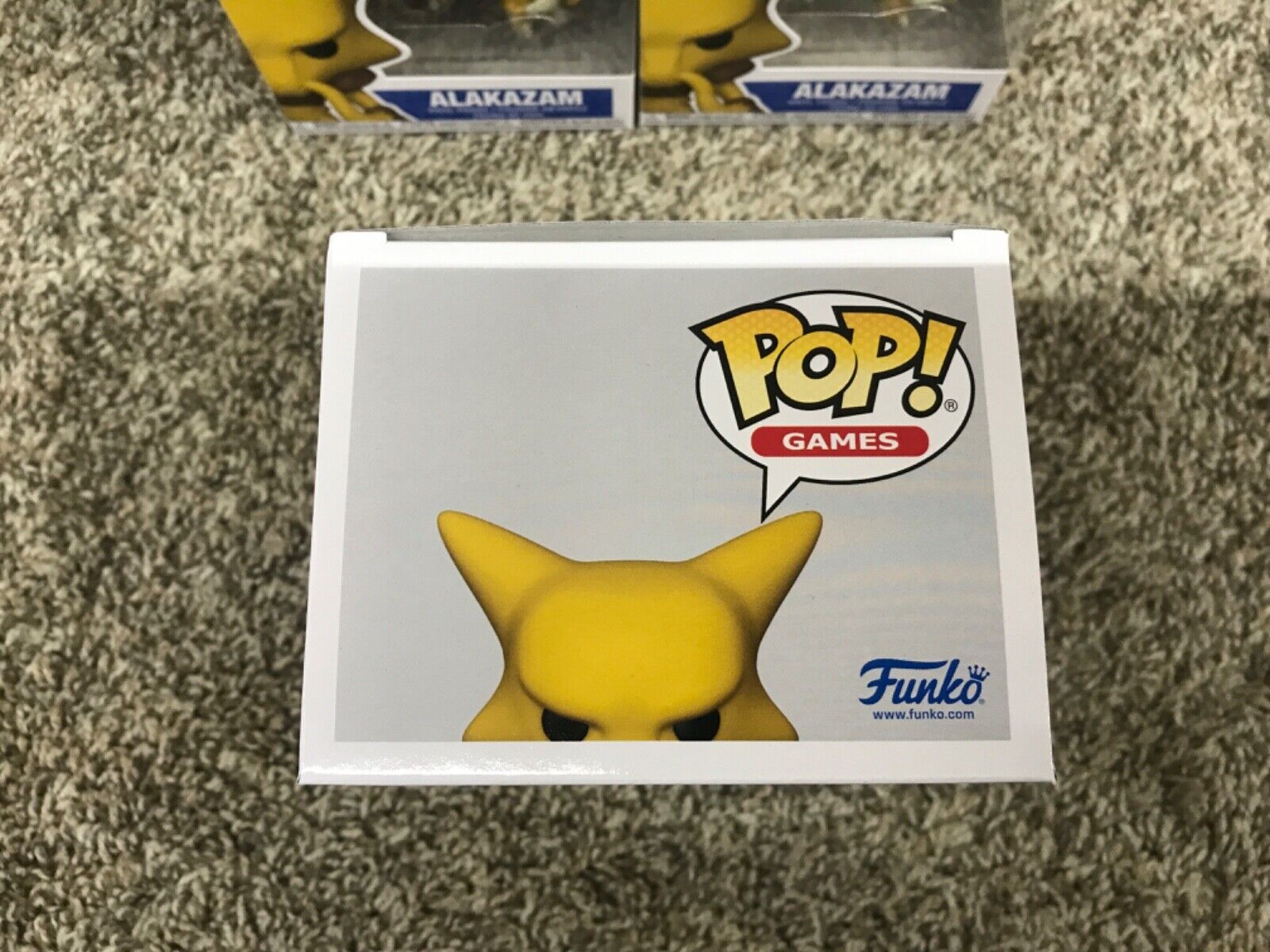 Funko Pop! Pokémon - Alakazam #855 - Loja TSC