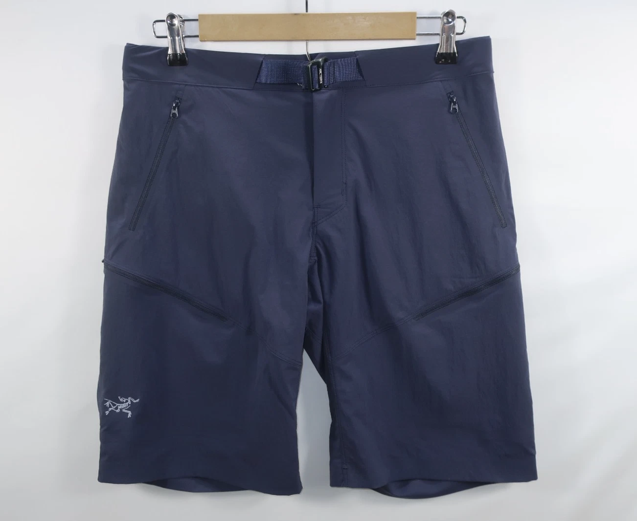 Arcteryx Gamma Quick Dry Shorts 11" Dark Blue Navy Stretch NWOT Size 30 Hiking