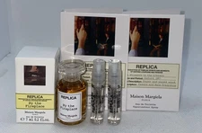 By the Fireplace Replica MINI Splash 7ml + 2 Whispers in the Library 1.5 ml 