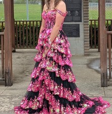 Sherri Hill Prom Dress, SZ 10, Pink/Black Stunning