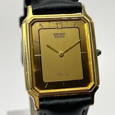 SEIKO Battery/ DOLCE Tank Rectangular Watch 9520 5140