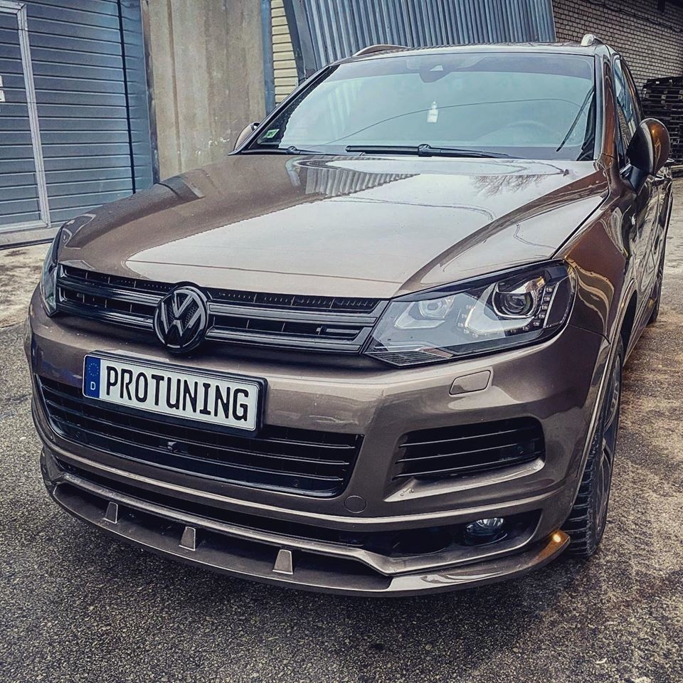 Front bumper splitter lip for VW Touareg 7P R Line Pre-Facelift