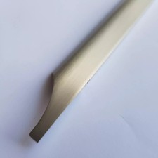 Howdens stainless Kitchen Cupboard Drawer Handle 350mm Brushed Steel HKB3103