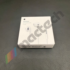Apple Genuine EarPods EarPhones With 3.5mm Headphone Plug Brand New