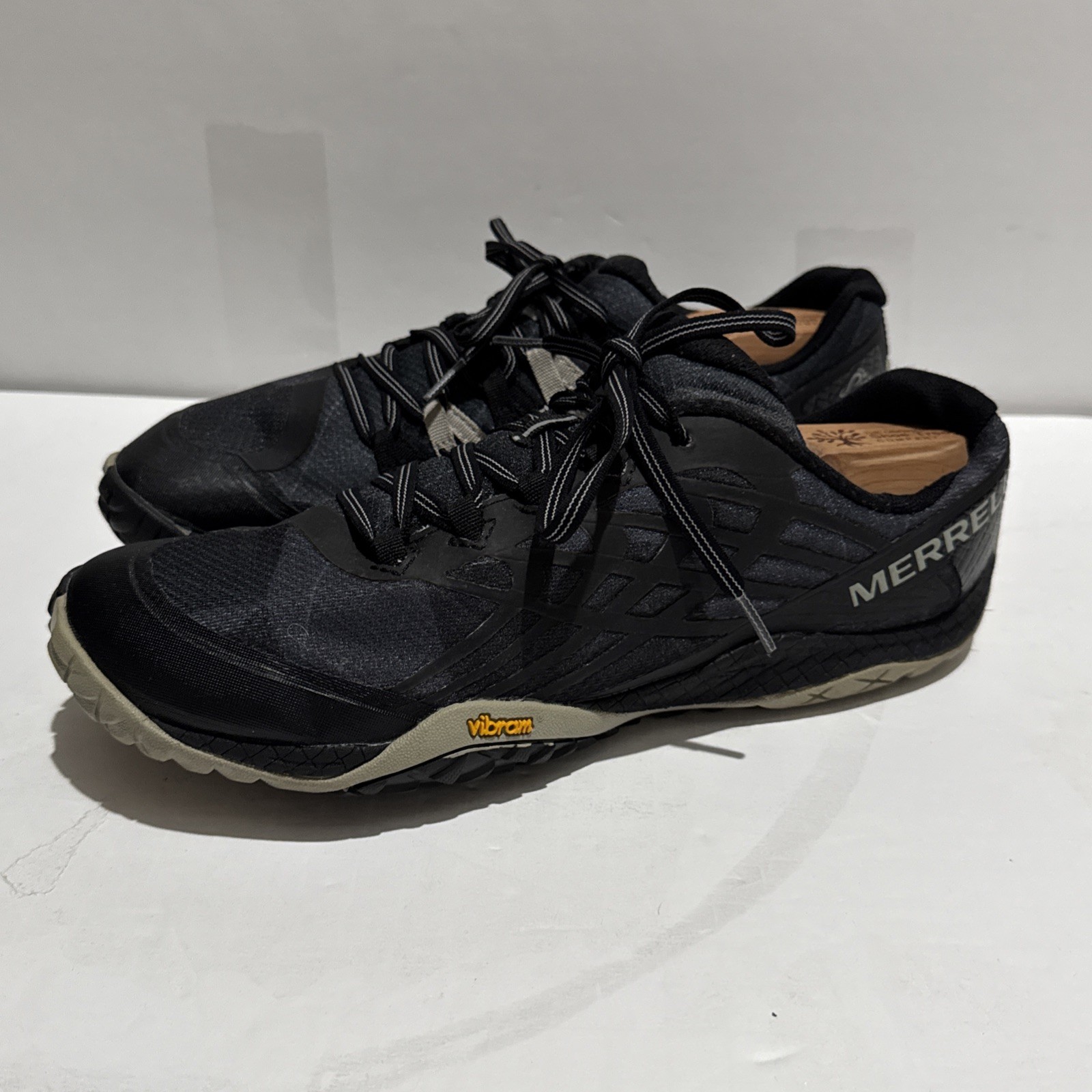 MERRELL Trail Glove 4 nero grigio scarpa da corsa donna a piedi nudi taglia 9 5 US J09664