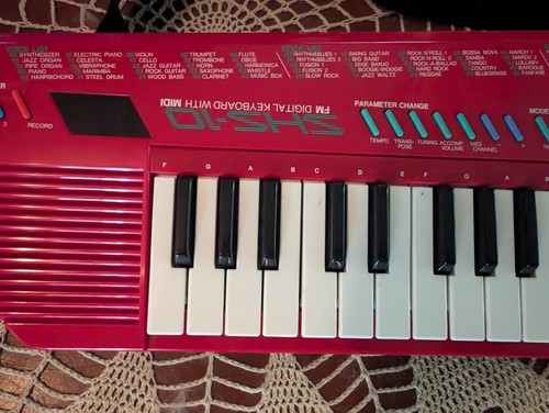TECLADO DIGITAL YAMAHA KEY TAR FM VINTAGE AÑOS 80 CON MIDI SHS-10 PROBADO FUNCIONA - Imagen 3 de 13