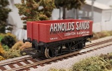 * 1/76 OO  * Hornby * Arnolds Sands 5 Plank Open Ore Wagon * England * R.717 *