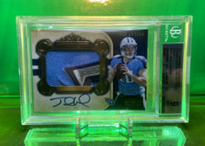 #3/49 BGS 9/10 2011 Jake Locker RC RPA AUTO LOGO National Treasures QB HUSKIES