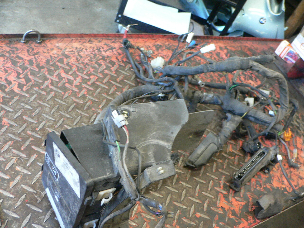 Picture 1 of 2