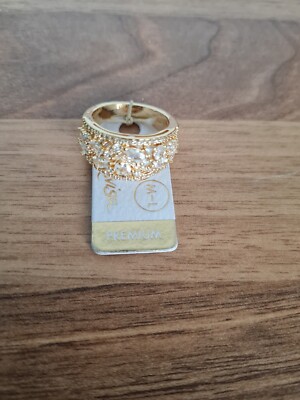 Lovisa Cubic Zirconia Gold Ring With Crystal Detail In Size M-L