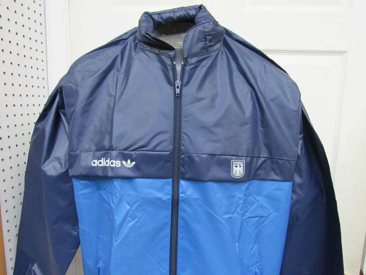 Adidas jacke militär hotsell