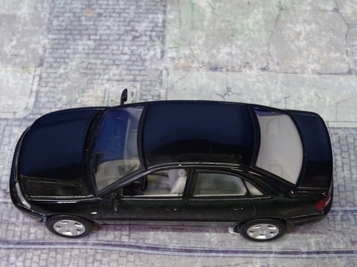 Del Prado 1:43 Triumph Subaru MB Alfa Audi BMW Renault VW Lamborghini VF 415-427 - Bild 64 von 79