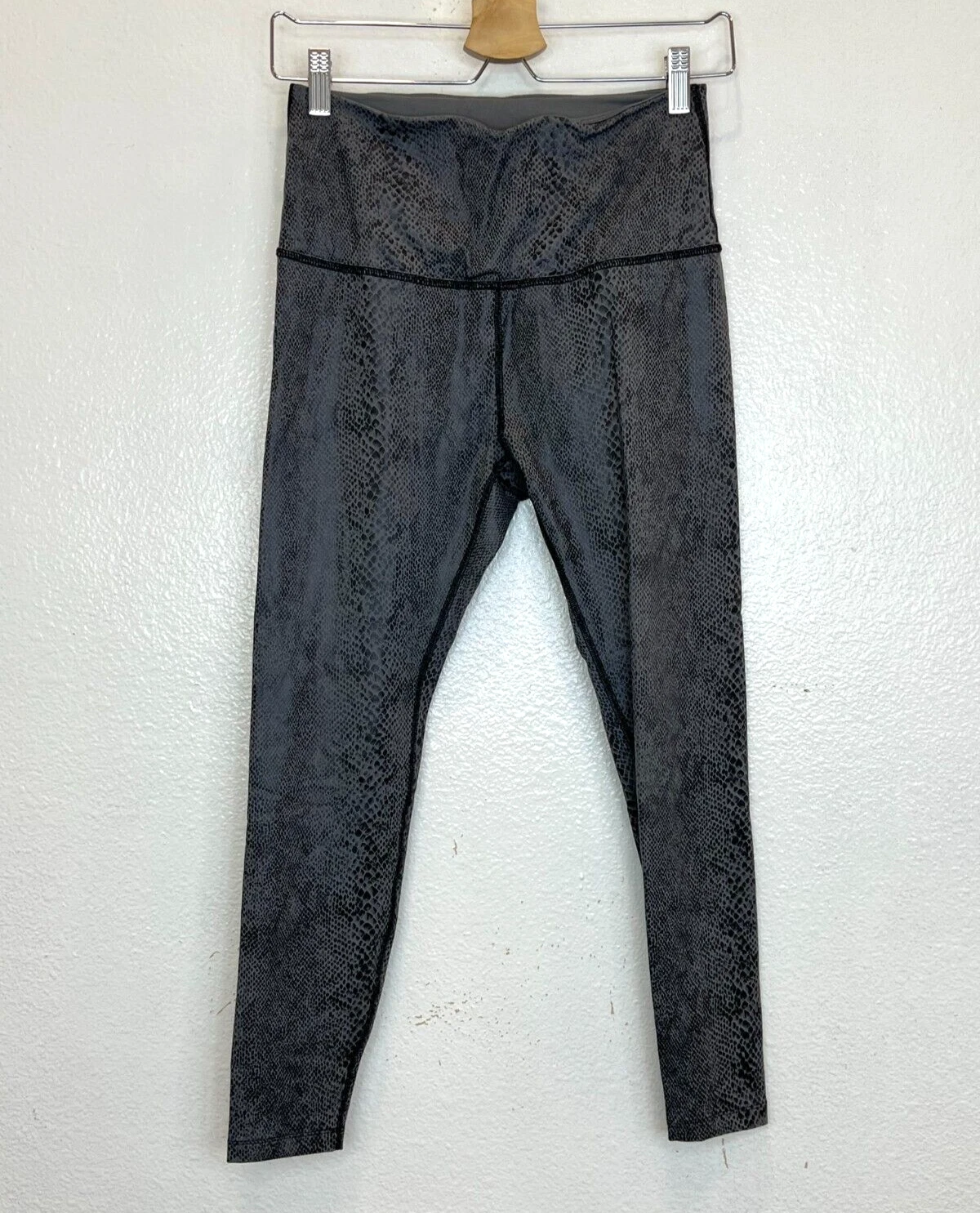 beyond-yoga high waisted snake print shiny leggings