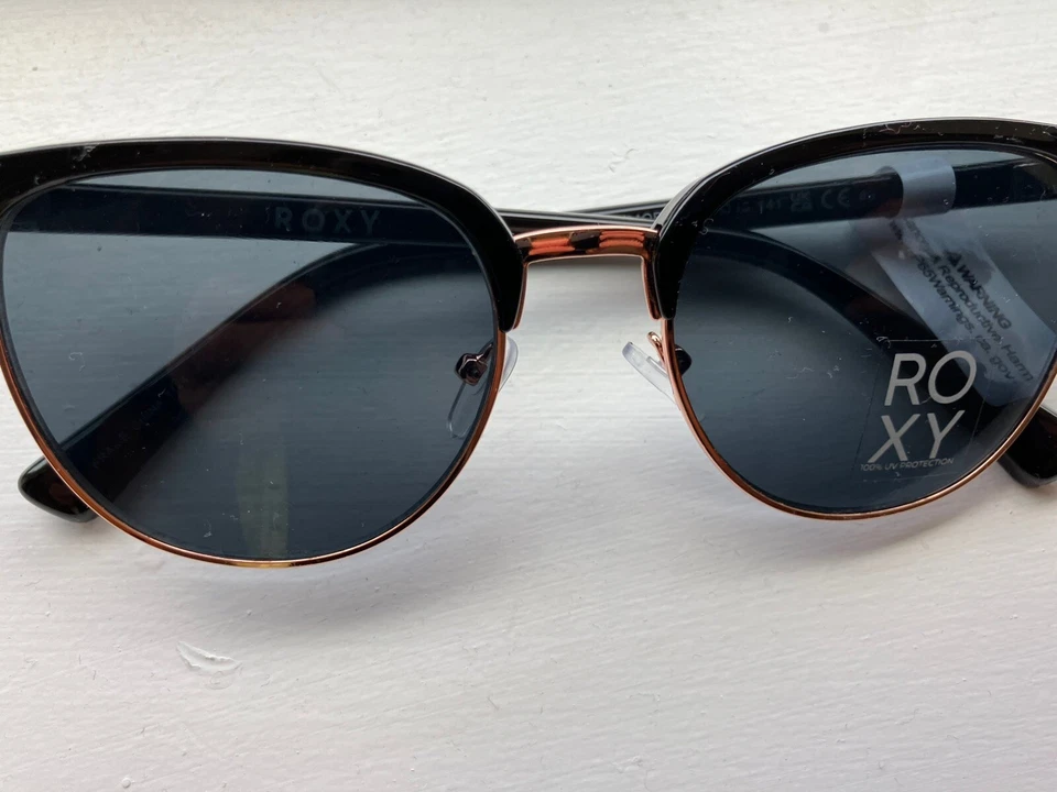 Gafas de sol Roxy negras y doradas ojo de gato nuevas Foto 4 de 4