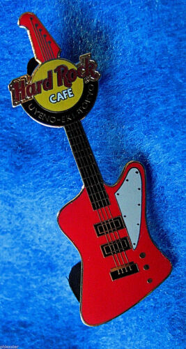 UYENO TOKYO AEROSMITH FIREBIRD MEMORABILIA WANDGITARRE SERIE Hard Rock Cafe PIN