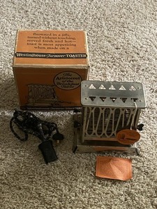 VINTAGE WESTINGHOUSE TURNOVER TOASTER ANTIQUE  With BOX & CORD