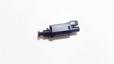191945515 Bremslichtschalter Schalter  Volkswagen Passat DE894413-95