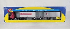 Athearn HO Freightliner w/2-28  Trailers - Ed...