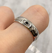 Diamond 9ct Gold Ring Three Stone Band Hallmarked 375 White Gold - Size P 1/2