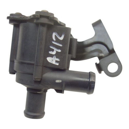 VW Caddy 4 IV 2.0 TDI 75kW Wasserpumpe Zusatzwasserpumpe 5Q0121599Q