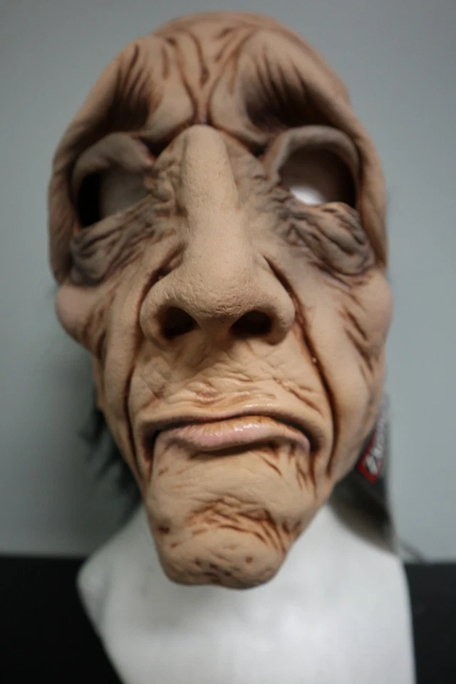 Zagone Studios "Butler Did It" BSS Handmade Mask - Image 3 of 4