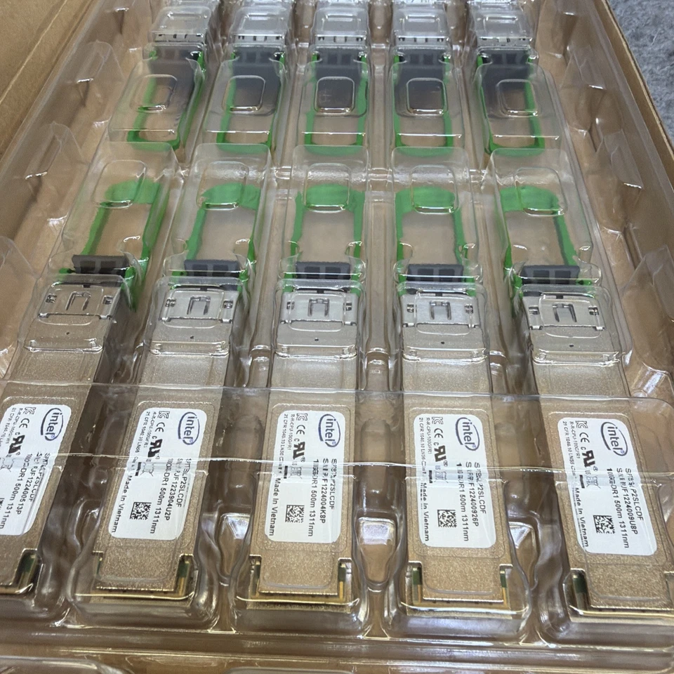 10 Intel SPTSLP2SLCDF Fiber Optic Transceiver Module 100G DR1 QSFP28 500M NEW - Image 2 of 3