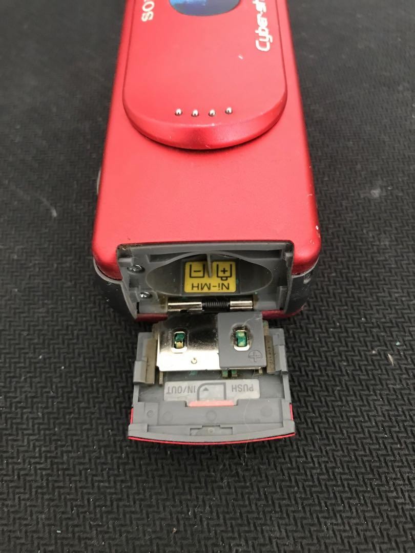 SONY Cyber-shot DSC-U30 Digital Camera | 1-2.9 MP | Compact SONY Cyber-shot DSC-U30 Digital Camera | 1-2.9 MP | Compact