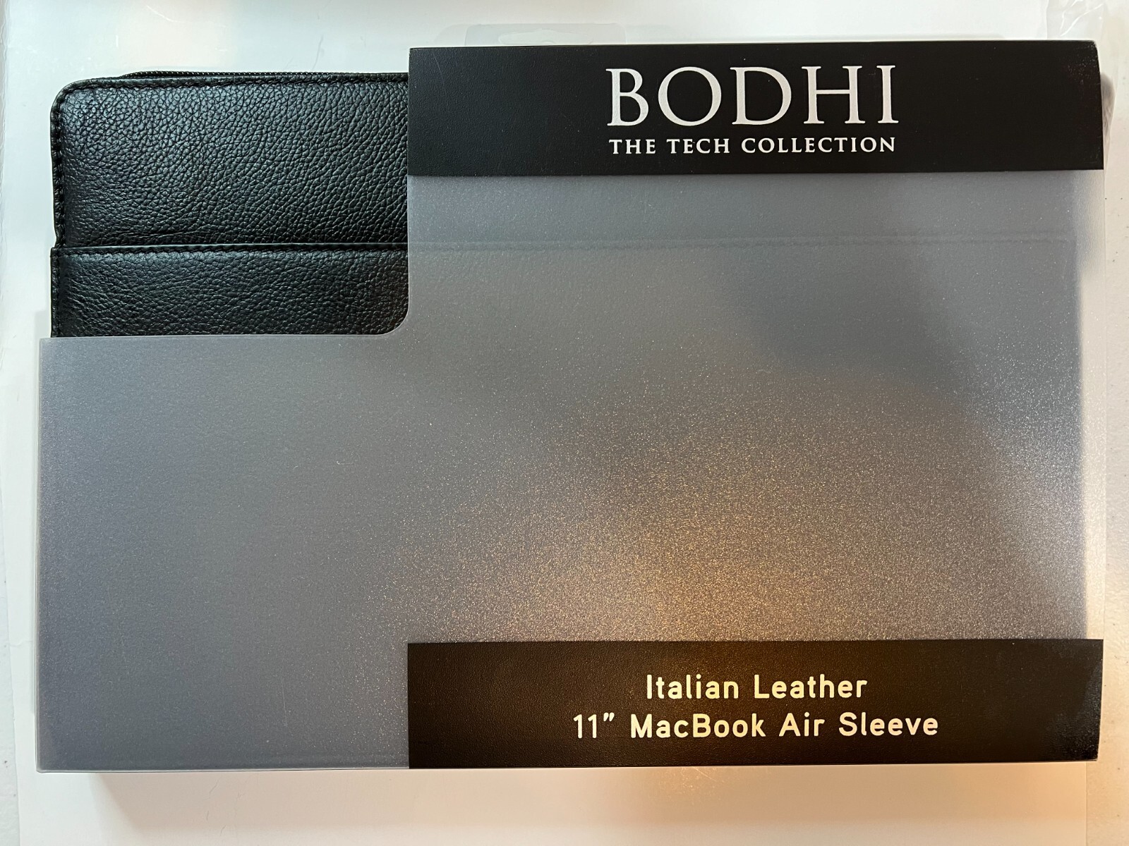 Leather Case Zipper  By Bodhi Folio for MacBook Air 11" Outside Pouch New in Box