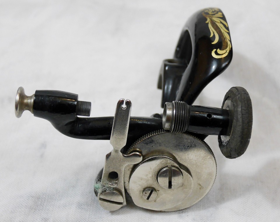 bobineur canette et protege courroie machine a coudre ancienne singer