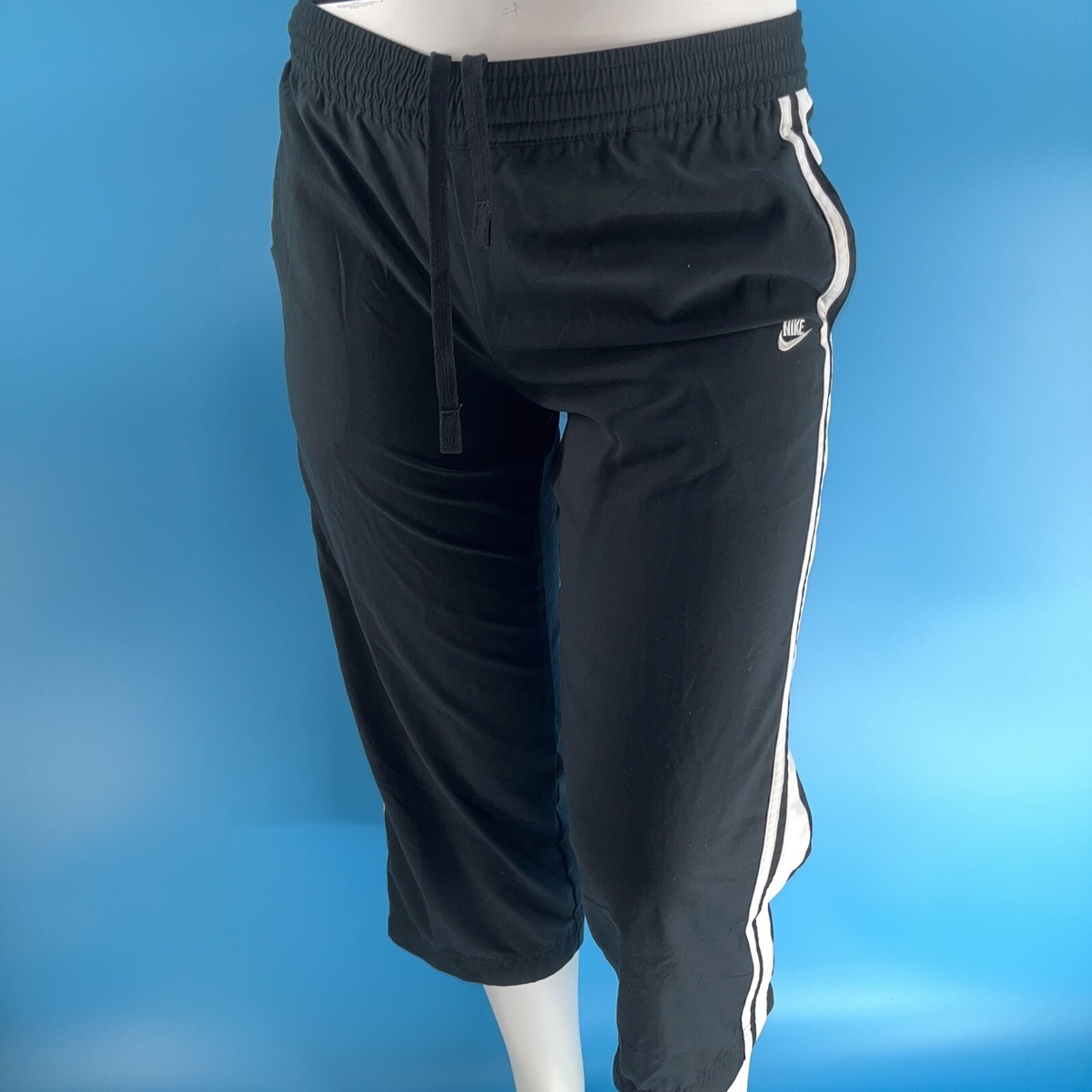 🔥Nike Fit Dry Women’s Pants Black Capri White Stripe SMALL Gym Running🔥