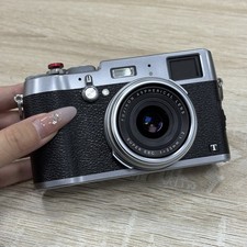 Fujifilm X100T 16.3 MP Digital Camera 23mm f/2 Prime Lens Tested 90%new